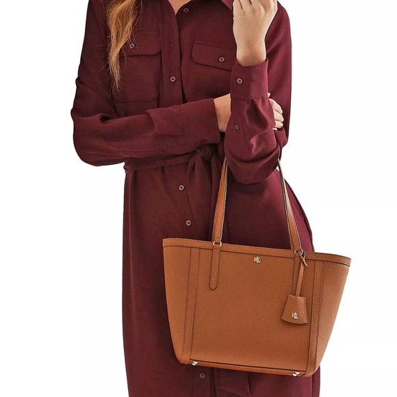 Ralph Lauren Clare Leather Tote Bag - Picture 10 of 11